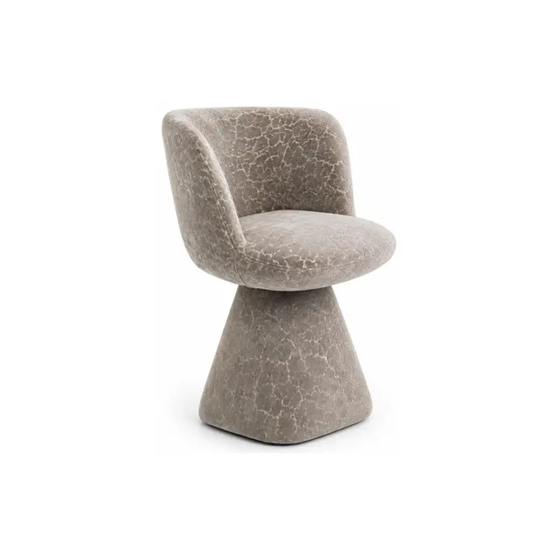 lavish design chair