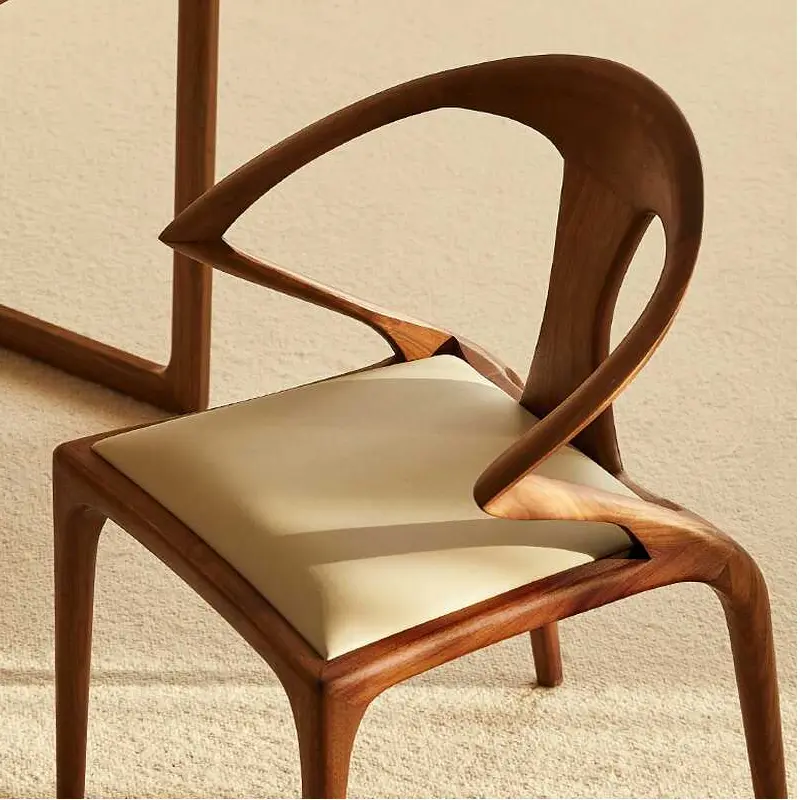 lavish design chair