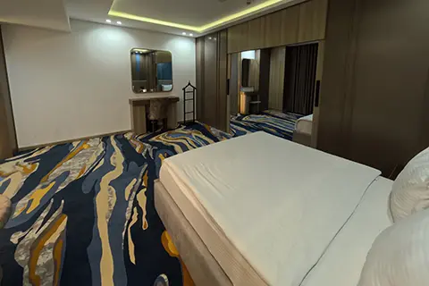 van royal hotel