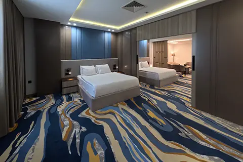 van royal hotel